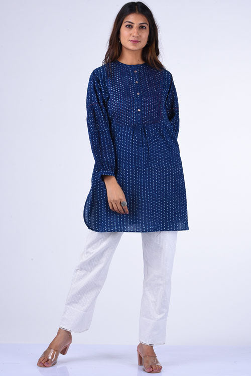 Dharan Bundki Kurti Blue Block Printed Top - Image 3