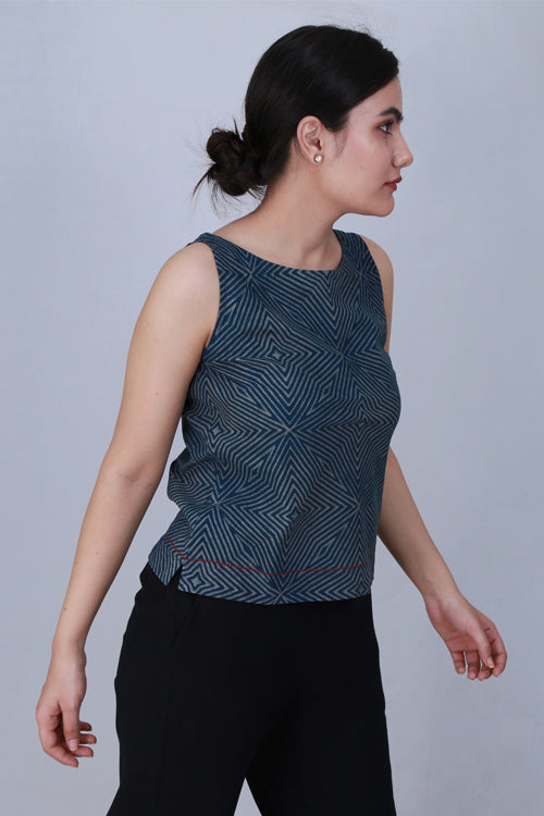 Dharan 'Crop Top' Indigo Block Printed Top - Image 4