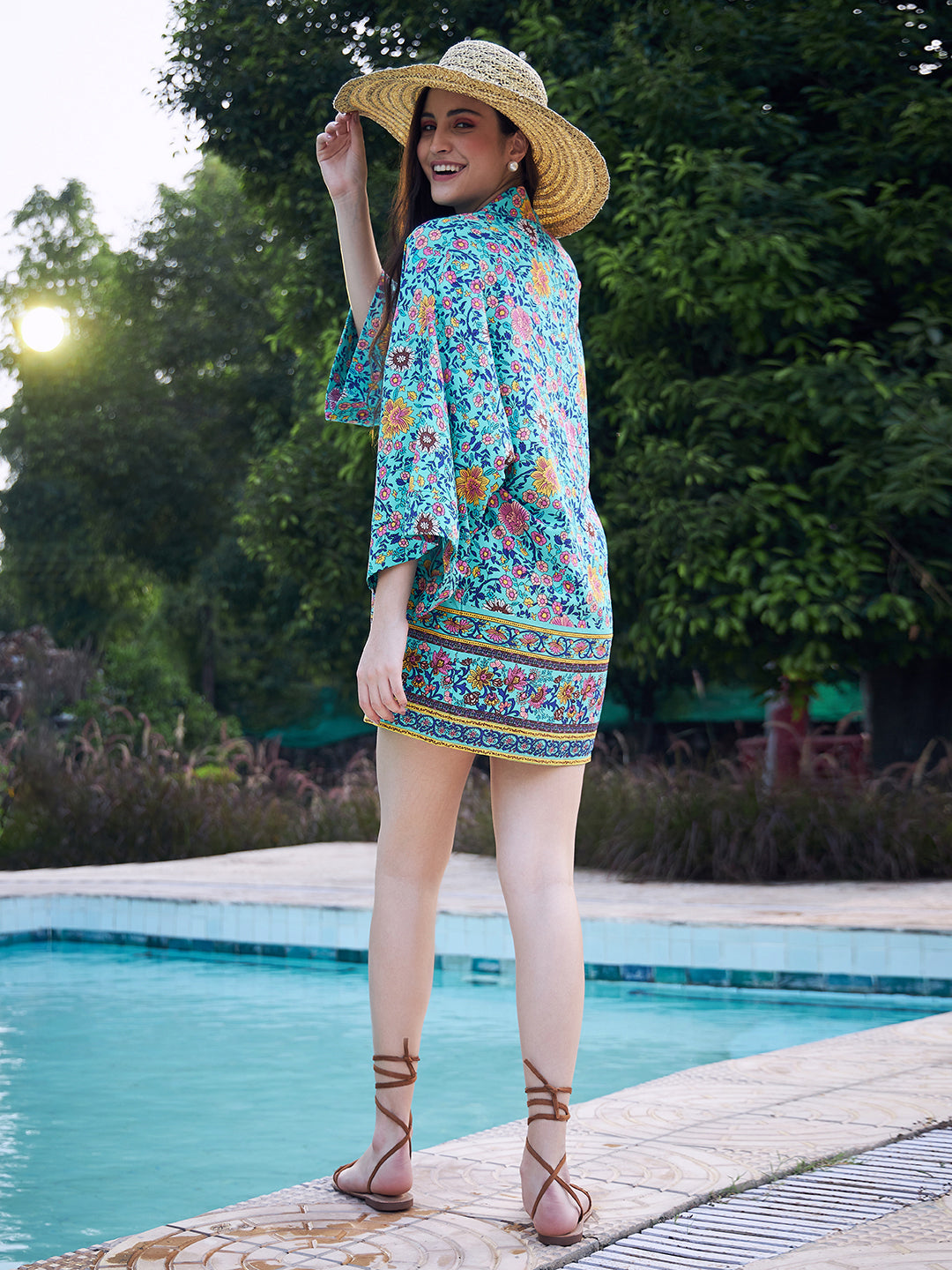Berrylush Women Blue & Pink Tropical Printed Square Neck Crop Top & Tie-Up Front Shorts With Shrug - Image 3