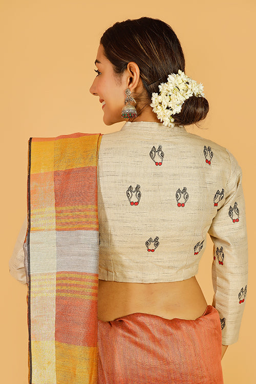 Gubbaro Handpainted Madhubani Laal Nandi Blouse - Image 3