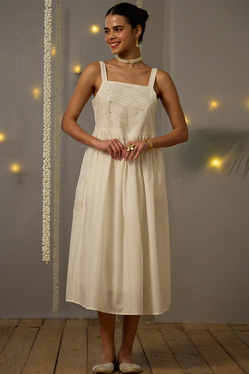 Okhai Tara Mukaish and Khaat Bharat work Dress with Dupatta - Image 6