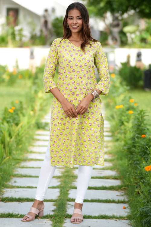 Sooti Syahi Fiery Green Haven Handblock Printed Cotton Kurti - Image 3